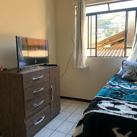 Cantinho Agradavel Em Ouro Preto 오루프레투 외부 사진